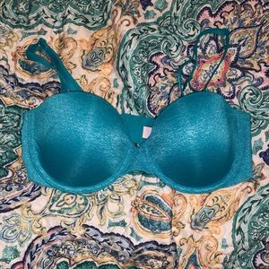 Victoria Secret Bra 32D